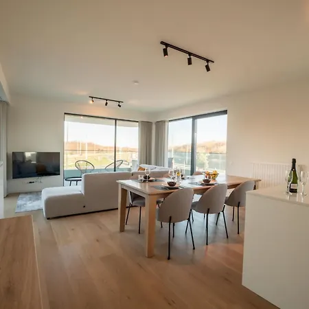 The One By Interhome *